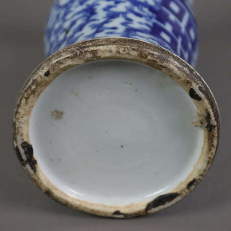 Blau-weiße Balustervase - China, ausgehende Qing-Dynastie, s… - Foto 8