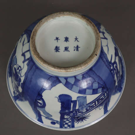 Schale im Kangxi-Stil - China, Porzellan, Wandung dekoriert … - photo 2