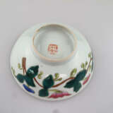 Zwei Schalen - China, Porzellan, ausgestellte Schale auf Sta… - Foto 4