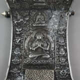 Votivtafel mit Avalokiteshvara Shadakshari - Tibet, silberfa… - Foto 4