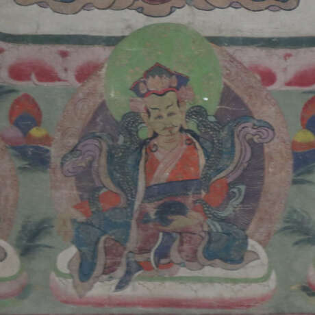 Thangka des Buddha Amitayus - Tibet, 20. Jh., Gouache und Go… - photo 6