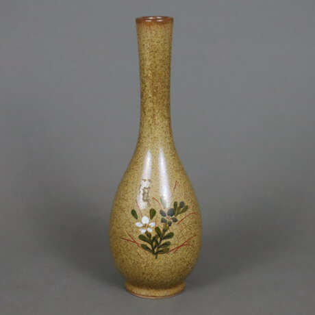 Flaschenvase - Japan, Keramik mit floraler Bemalung in Aufgl… - Foto 1