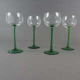 Vier Fußgläser - Kelch farbloses Glas mit Gravurdekor, Schaf… - photo 1