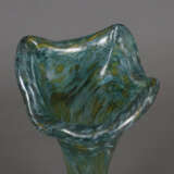 Vase - dickwandiges Glas mit Farbeinschmelzungen, irisiert, … - Foto 3