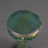 Vase - dickwandiges Glas mit Farbeinschmelzungen, irisiert, … - Foto 6