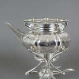 Prächtige Teekanne - deutsch, 800er Silber, ziselierter Blum… - Foto 4