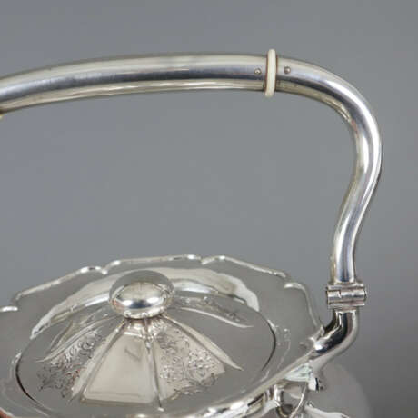 Prächtige Teekanne - deutsch, 800er Silber, ziselierter Blum… - Foto 5