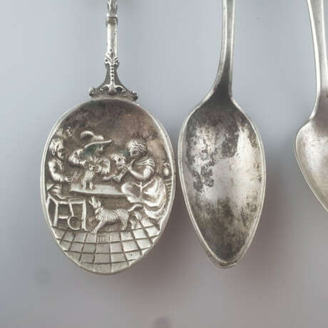 Vier antike Silberlöffel - diverse Alter, Herkunft und Forme… - photo 2