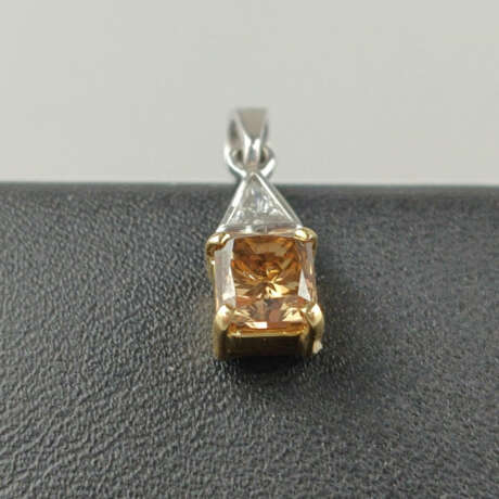 Diamantanhänger von über 1 Karat - Weiß-/ Gelbgold 750/000 (… - photo 2