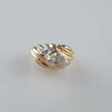 Diamantring - Gelb-/Weißgold 750/000, gestempelt, mittig bes… - фото 2