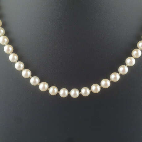 Perlencollier mit aufwändig gestalteter Goldschließe - Perle… - Foto 2