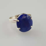 Saphir-Ring - 925er Silber, Ringkopf besetzt mit einem blaue… - Foto 1