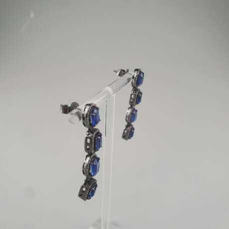 Ein Paar Ohrhänger mit Kyaniten und Diamanten - Sterling Sil… - photo 3