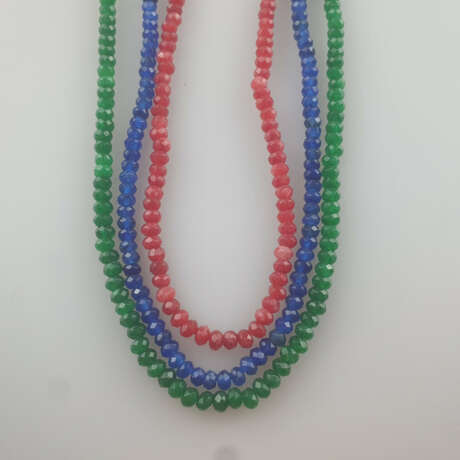 Multicolor-Collier - dreireihige Halskette aus facettierten … - Foto 4