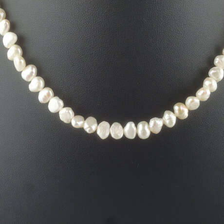 Perlenkette - sogenannte "Flat pearls" mit schönem Lüster, g… - Foto 2