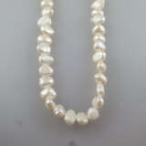 Perlenkette - sogenannte "Flat pearls" mit schönem Lüster, g… - фото 4