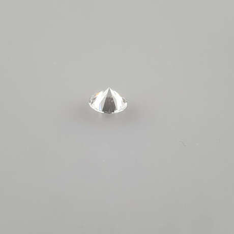 Loser Diamant von 2,01 ct. mit Lasersignatur - Labor-Brillan… - фото 5