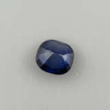 Loser Saphir von 10,38 ct.- synthetisch, intensives Blau, Ru… - фото 5