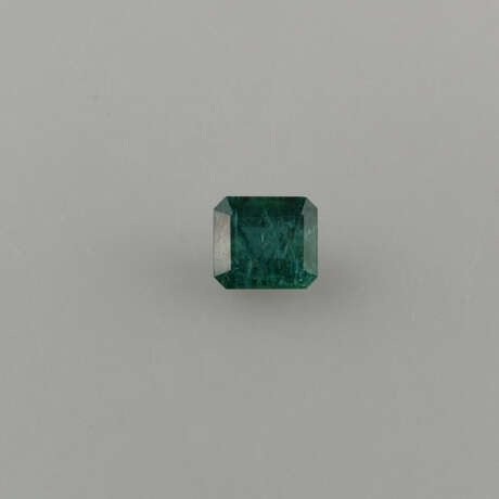 Loser Smaragd von 2,07 ct.- intensives Grün, Smaragdschliff,… - photo 2