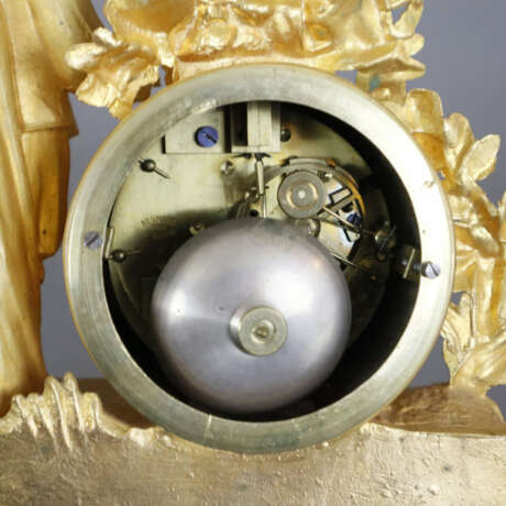Prunkvolle Pendule - Frankreich um 1860, Gehäuse aus galvani… - фото 2