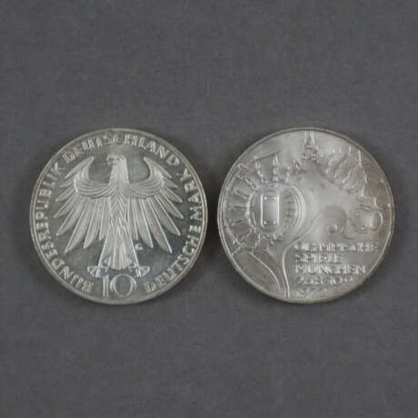 Konvolut 10 DM-Gedenkmünzen aus Silber - 24 Stück, Spiele de… - фото 4
