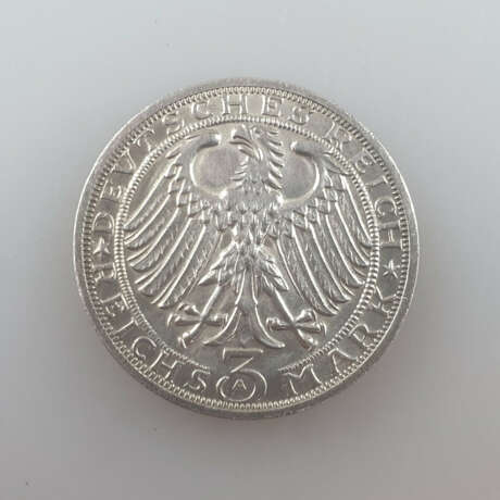 Silbermünze 3 Reichsmark 1928 - Weimarer Republik, 900 Jahr… - фото 2