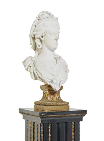 BUSTE DE MARIE-CAROLINE D'AUTRICHE, REINE DE NAPLES ET DE SICILE (1752-1814) - photo 2