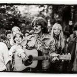 George and Pattie Harrison in Haight-Ashbury, San Francisco, 7 August 1967 - photo 1