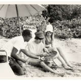 George Harrison and Pattie Boyd - photo 11