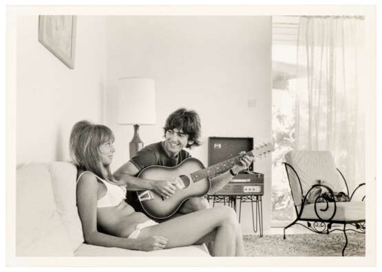George Harrison and Pattie Boyd - Foto 16