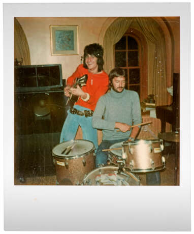 Eric Clapton and Ronnie Wood - photo 2