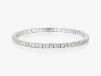 A modern, flexible bracelet with brilliant-cut diamonds. Belgium, ANTWERP ATELIERS