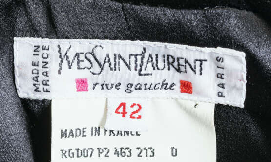 A coat dress. Yves Saint Laurent, Rive Gauche, Paris - фото 2