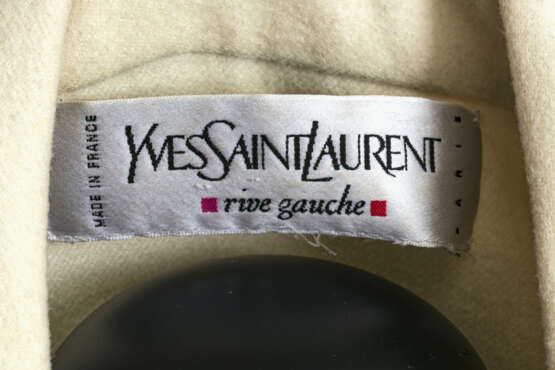 A coat. Yves Saint Laurent, Rive Gauche, Paris - фото 2
