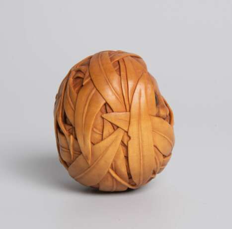 Holz-Netsuke von Susan Wraight (Berkshire 1955–) - photo 6