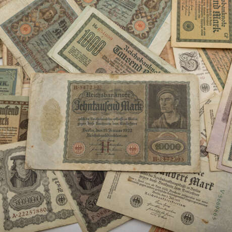 Weltmünzen und Banknoten im Konvolut, - photo 3