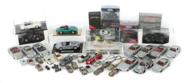Porsche Sammlung unterschiedl. Hersteller und Modelle, meist…
