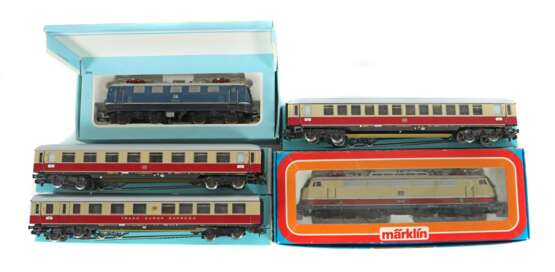 2 x E-Lok, 3 x TEE-Wagen Märklin, Spur H0, 1 x E-Lok 3053, B… - фото 1