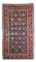 Shirvan mit Blüten-Gitter-Muster Kaukasus, um 1900, Wolle au…