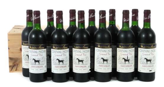 12 Flaschen Cheval Noir Saint-Emilion, Grand Vin, Bordeaux, … - photo 1