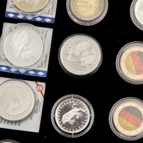 Fundgrube - ca. 70 Münzen, Medaillen, - photo 5