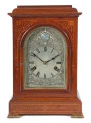 Bracket-Clock der Hamburg-Amerikanischen-Uhrenfabrik Deutsch…
