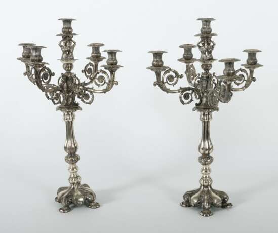 Paar Berliner Kerzenleuchter 1842-47, Silber, ca. 1.725 g (g… - photo 1