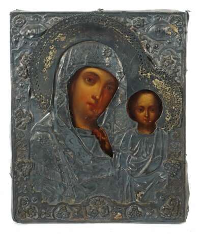 Ikone ''Gottesmutter von Kazan'' mit Silberoklad Russland, 1… - Foto 1