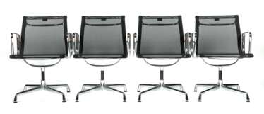 Eames, Charles & Ray 4 Aluminium Chairs EA 108, Entwurf: um …