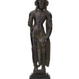 A ZITAN FIGURE OF PHAGPA LOKESHVARA - photo 2