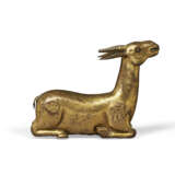 A GILT-BRONZE DEER - photo 8