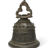 A LARGE BRONZE BELL - фото 1