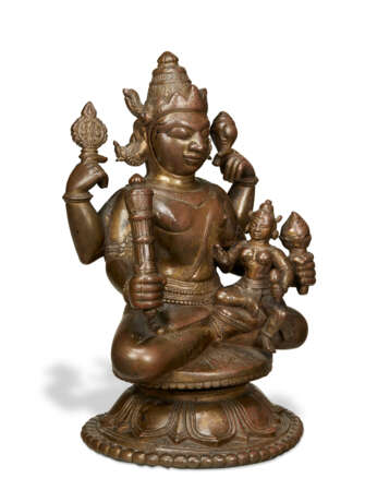 A BRASS FIGURE OF VISHNU AND LAKSMI - photo 1