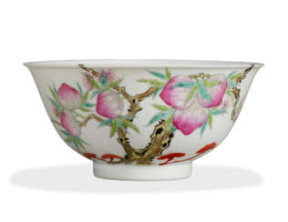 A FAMILLE ROSE 'PEACH AND LINGZHI' BOWL